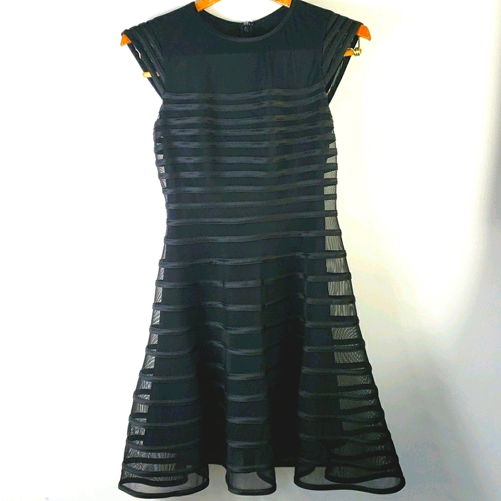 Betsy & Adam Capped Sleeves Dress